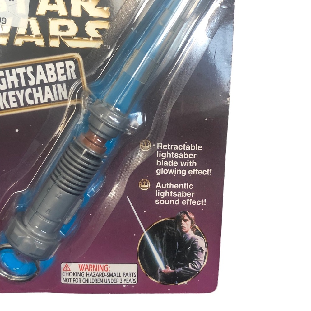 Star Wars Lightsaber Keychain - Picture 3 of 6